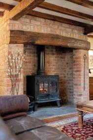 The Threshing Barn - Stunning 5 Bedroom Retreat! - Image 4