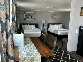 Suite 31 - Private Porch Suite - Image 5