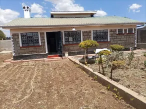 Executive 3br House, secure own compound, 5 mins from Eldoret CBD - Image 4