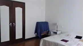 Large apartment near the center, swimming pool and leisure center - Image 5