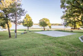 LAKE FRONT Property; Secluded & Private; Sleeps 18; Located 30 miles from OKC - Image 4