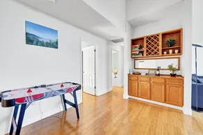 Unobstructed Lake and Mountain View home with movie room - Image 2