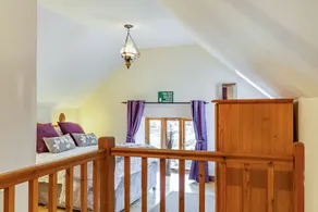 MILLER'S LODGE, romantic, character holiday cottage in Liskeard - Image 4