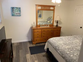 Just Remodeled 2 BR på Jersey Ct bara några steg från stranden - Image 4