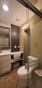 Modern Studio / 2 min from Phoenix Raceway & 12 min from State Farm Stadium!** - Image 5