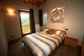 Chalets exclusiva Mongioie con vista espectacular Val Corsaglia - Cuneo. - Image 4