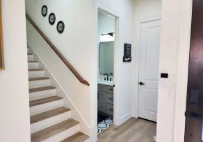 Stylish Houston Home Near NRG - Image 2