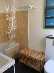 Casa pé na água, perto de Roscoff, com vistas deslumbrantes da ilha de Batz - Image 2