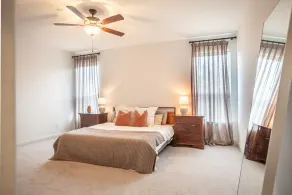 New Farmhouse-Modern Home Close to Everything and pet friendly! - Image 4