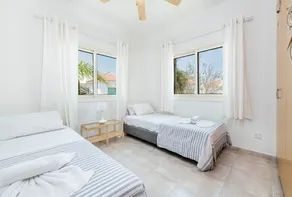 Pernera Blue Villa - Image 5