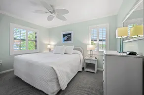 # 142 Sanibel Moorings Gulf View - Image 3