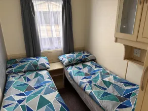 Caravan Sleeps 4 with Free Parking - Image 2
