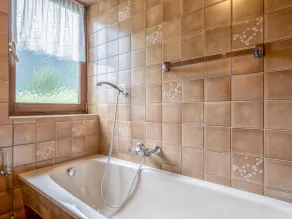 Beautiful group house, ski lift nearby - Image 4