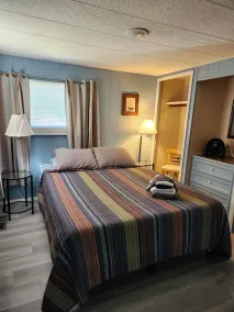 Seasonal Fully Furnished Mobile home - Image 3