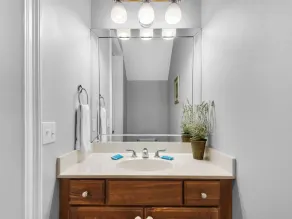 Spacious two bedroom, 2 1/2 bath townhome with sleeping loft - Image 3