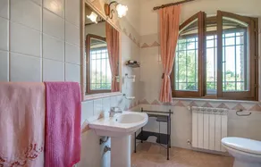 Beautiful Home In Acquasparta -Tr- - Image 3