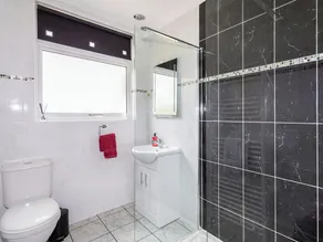 4 Schlafzimmer Unterkunft in Brodick - Image 3