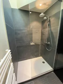 Zeitgenössische Villa mit 180 ° Seeblick - Image 3
