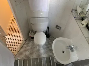 Appartement rustique de 2 chambres à coucher, localisation centrale - Image 2