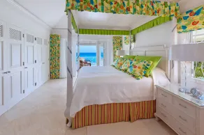 Stylish Beachfront Villa with Plunge Pool - Still Fathoms (4 bed) - Image 5