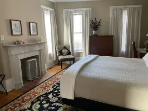 Historic Home At Freedom Trail - Image 4