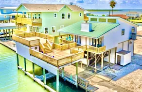 Waterfront Canal Bay & Beach Home with Fishing, Boat Dock, Tiki Bar & More! - Image 2