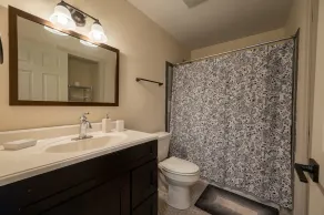 Elmhurst House /Town-House- Top Floor - 3bd Catskill Mtn View - Image 2