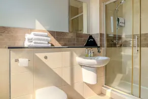 Sarah Hotel - Image 4