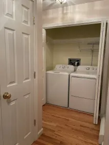 Quiet four bedroom cape. only 30 mins to Bar Harbor and Acadia National Park - Image 3