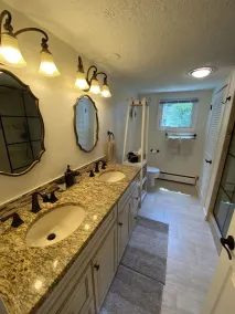 3 bed 2 bath cottage with direct lake and fishing access from backyard, sunsets - Image 3