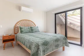 3BR Home w/ Private Rooftop • Walk to Beach & Downtown • Sleeps 10 - Image 5