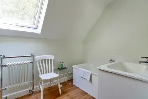 2 Bed in Winchester oc-88770 - Image 4