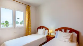 REYES Natur - Quiet apartment with mountain views - Image 4