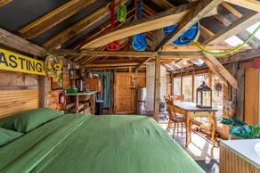 Off-Grid Glass Barn with Mountain View, Tub, Fan & Wi-fi - Image 5