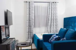 Dee Luxury Apartments Vescon 1 - Image 3