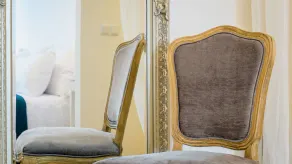Exclusive, spacious and central! - Image 5