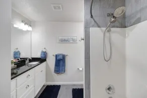 Garden Guesthouse on Lake Worth - Image 5