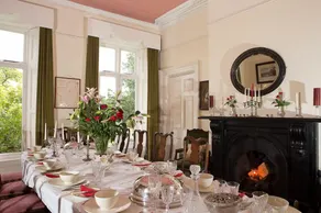 Castelo irlandês em Tipperary, IE - pitoresco cenário rural - Image 4