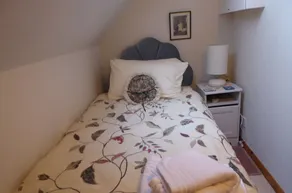 Hyggeligt sommerhus nær Portree & midt i Skye.  Familievenlig og sover 5. Trådløst internet - Image 5