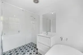 Beach House With Pool, Pets Welcome! - Image 4