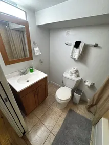 Cozy, Convenient Holladay Bungalow w/ Amenities - Image 3