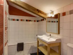 Sommerhus Saint-Just-la-Pendue, 7 soveværelser, 12 personer - Image 5
