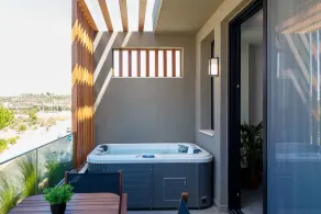Utopia Luxury Suites - Image 3