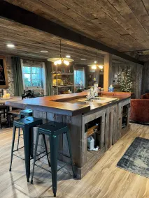 Cozy up in this rustic Stone Lodge and relax by the fireplace - Image 4