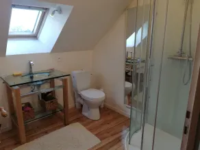 80 m² air-conditioned gîte in former farmhouse, rated 4 *, sleeps 4, - Image 2