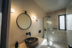 Hide Out Villas - Image 3