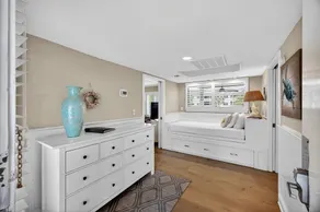 NOUVELLE LOCATION! Magnifiquement remodelé avec VUES SUR L'OCÉAN - Image 4