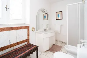 Holiday Apartment \"Don Camillo\" with Sea View & Wi-Fi - Image 2