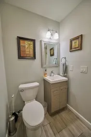 Close to Beaches, Spectacular Views w/hot tub - Image 2