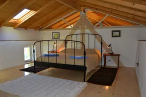 A little piece of heaven, set amongst stunning scenery of mountain and sea views - Image 4
